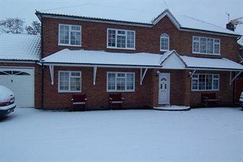 Faviere Guest House Stratford-Upon-Avon Exteriör bild