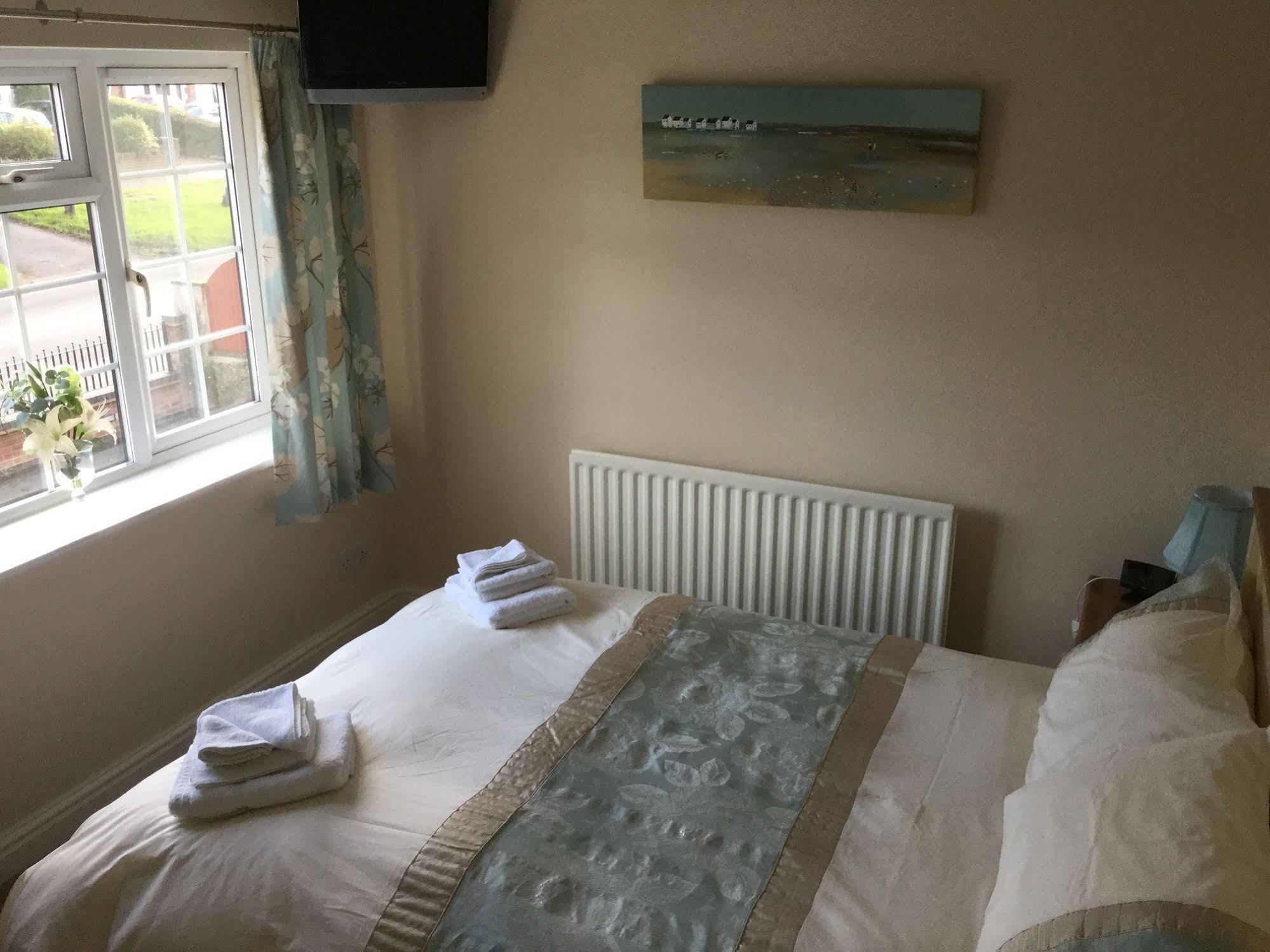 Faviere Guest House Stratford-Upon-Avon Exteriör bild